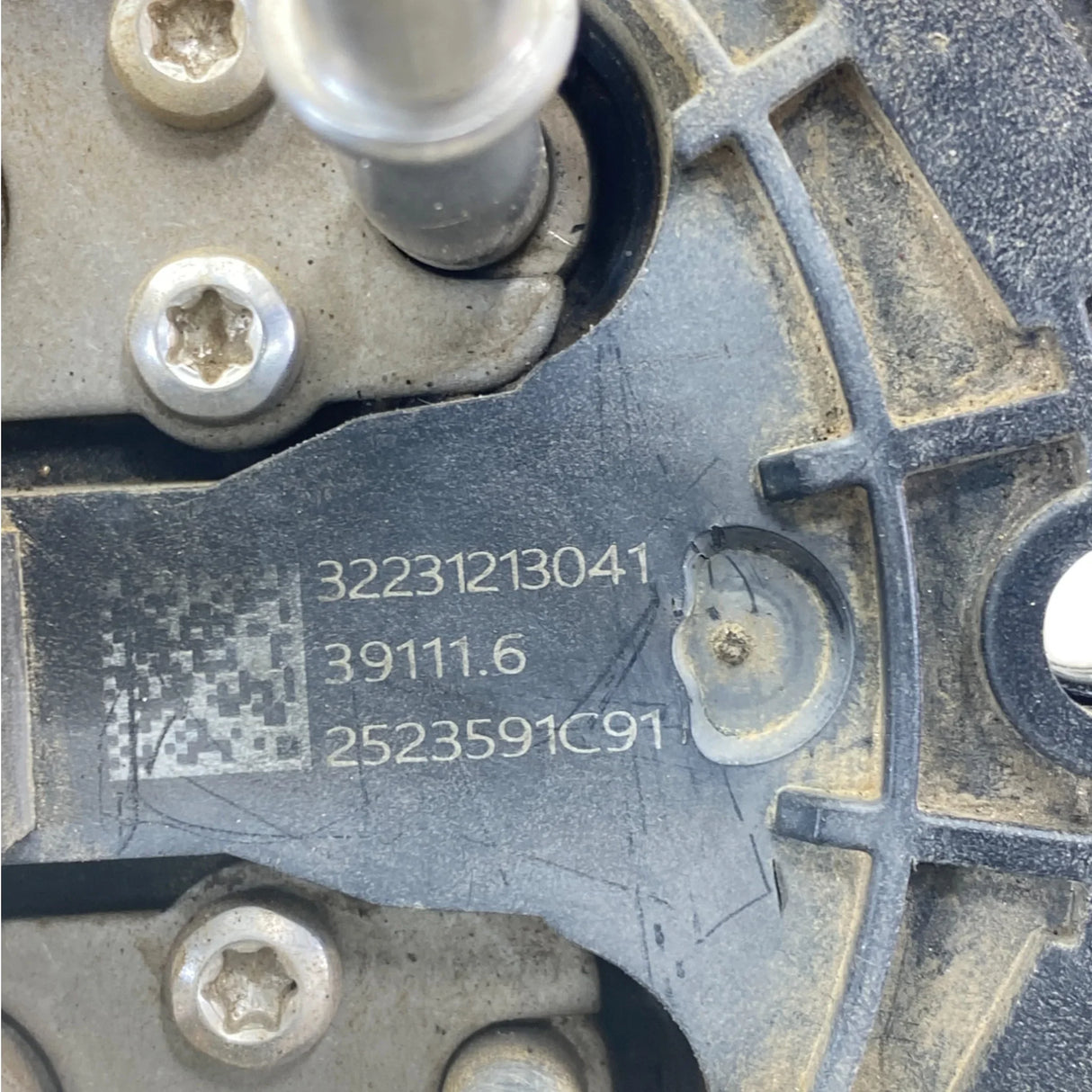 2523591C91 Genuine International DEF Tank QLS Sensor 10.6/10.8/15.9/18/25/2/32 Gal - Second Truck Parts