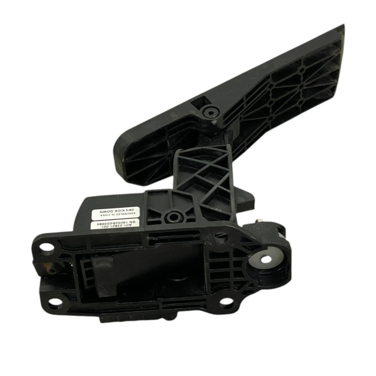 A01-33821-001 Genuine Freightliner Accelerator Pedal - Second Truck Parts