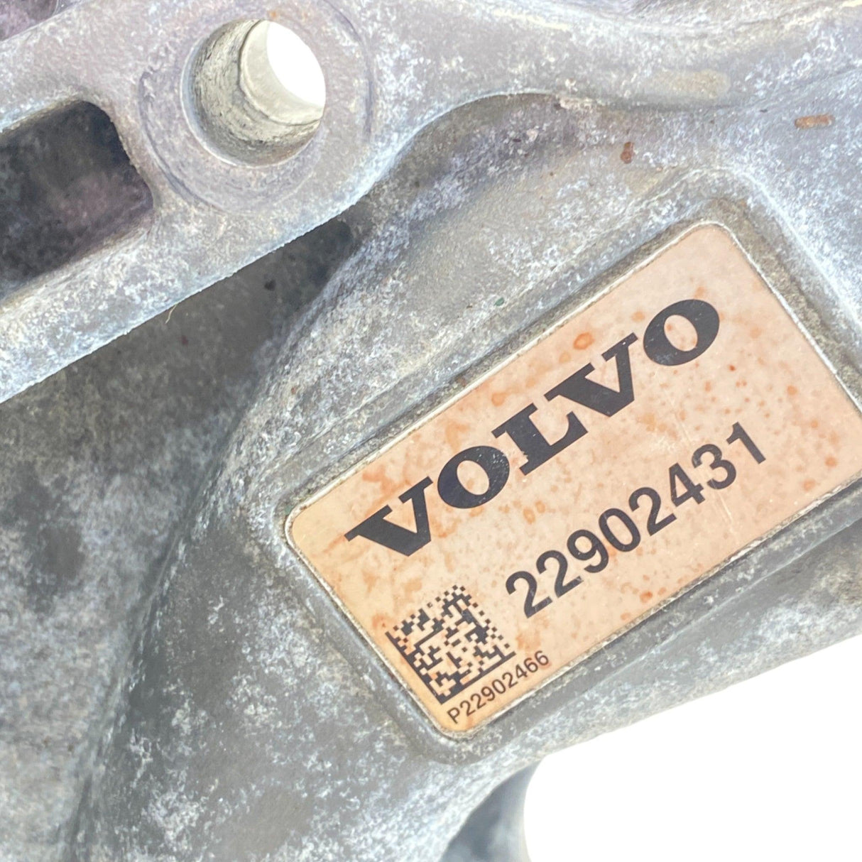 22902431 Genuine Volvo Water Pump - Second Truck Parts