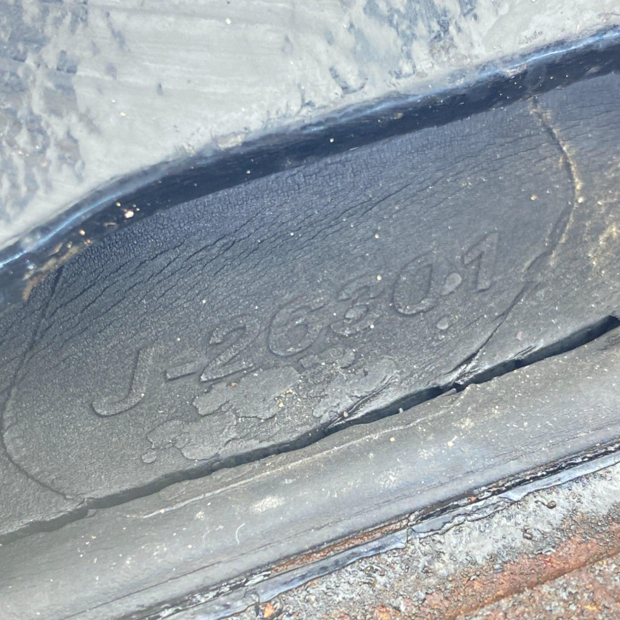 J26301 Genuine Freightliner Engine Mount - Second Truck Parts