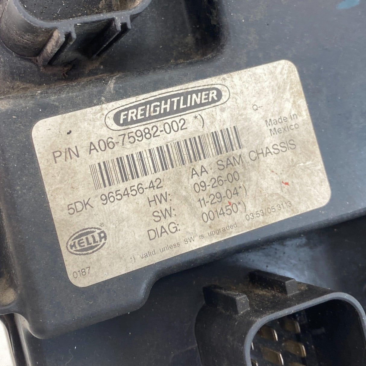 A0675982002 Freightliner Fuse Panel - Second Truck Parts