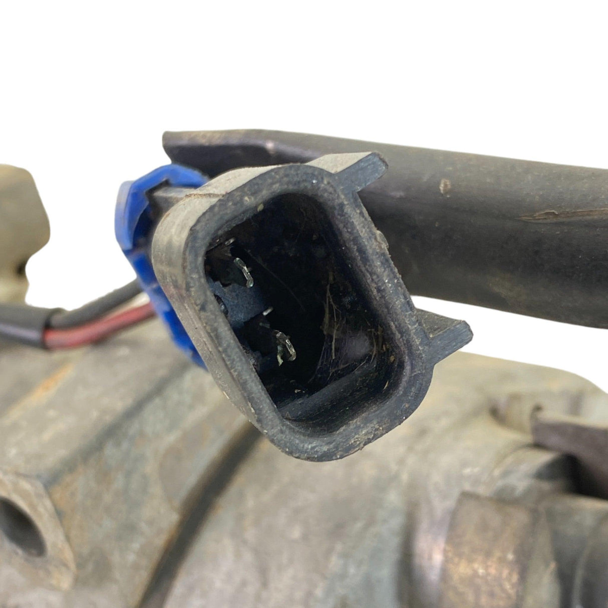 QP7H15 Genuine International A/C Compressor QP4417S - Second Truck Parts