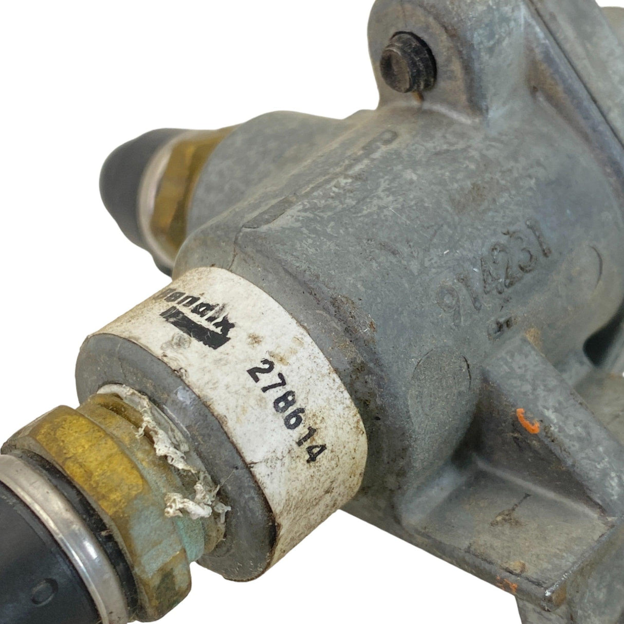 5004861 Genuine Bendix Air Brake Double Check Valve - Second Truck Parts