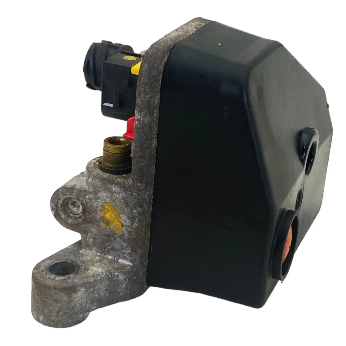 85021823 Genuine Volvo Dosing Manifold Air Purge Valve Module - Second Truck Parts