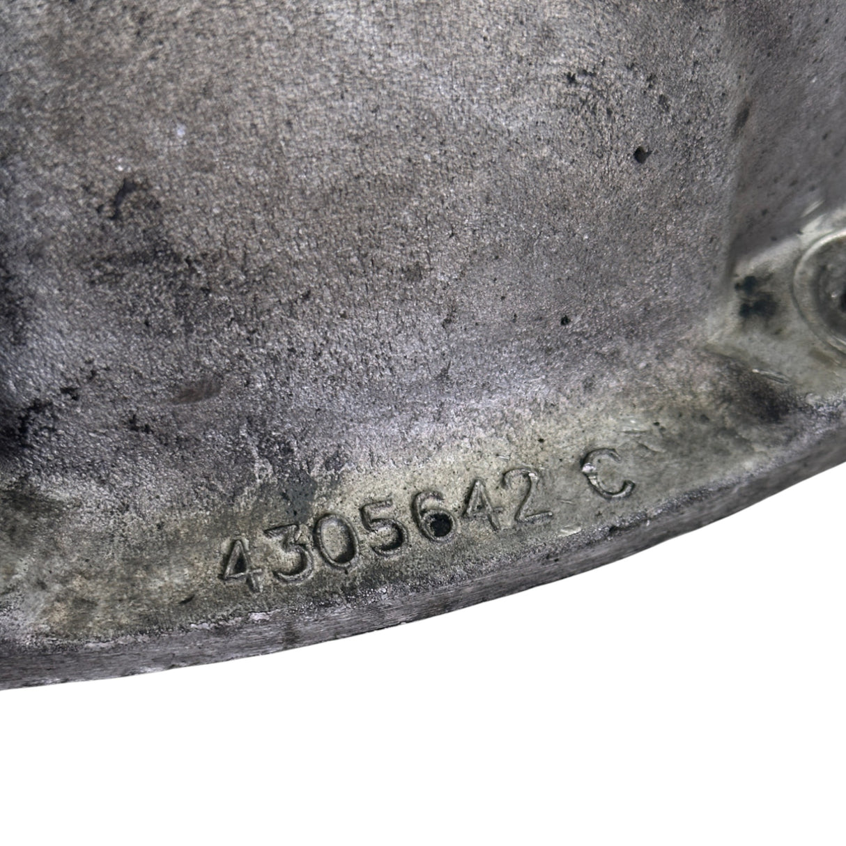 4305642C Genuine Fuller Bell Housing RTLO16913A - Second Truck Parts