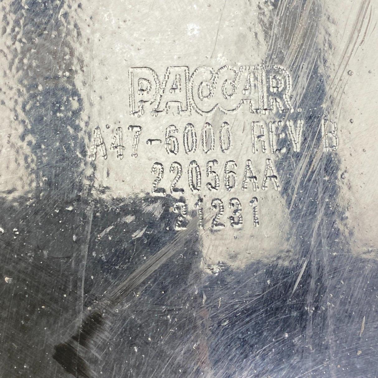 A47-6000 Genuine Paccar Crossmember Bracket - Second Truck Parts