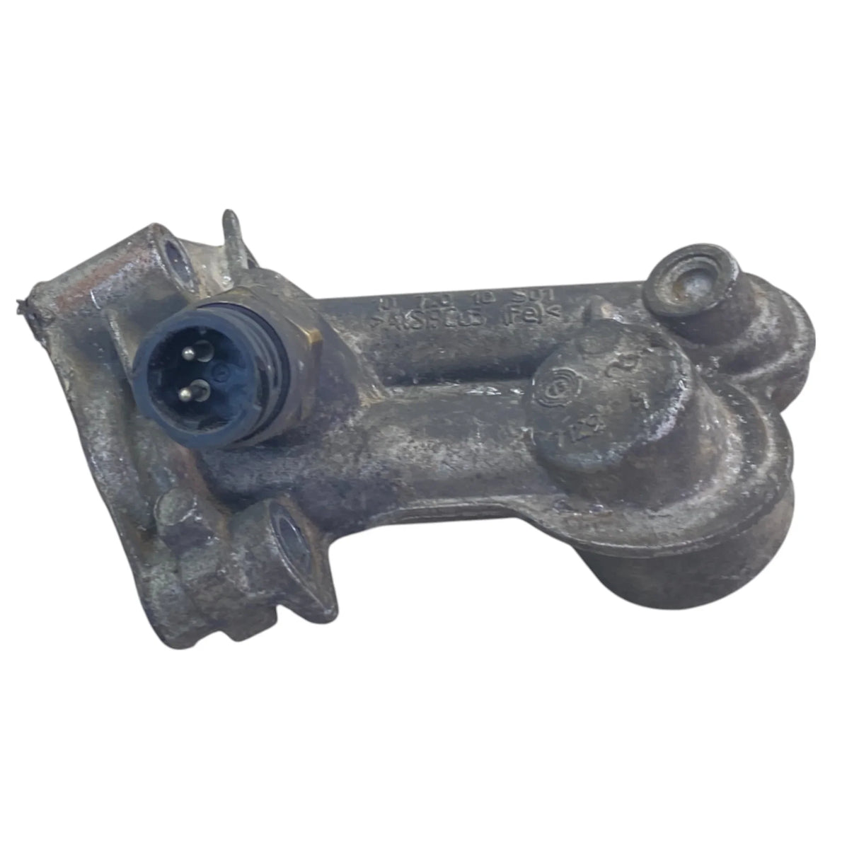 1072010S01 Genuine International Oil Cooler Elbow - Second Truck Parts