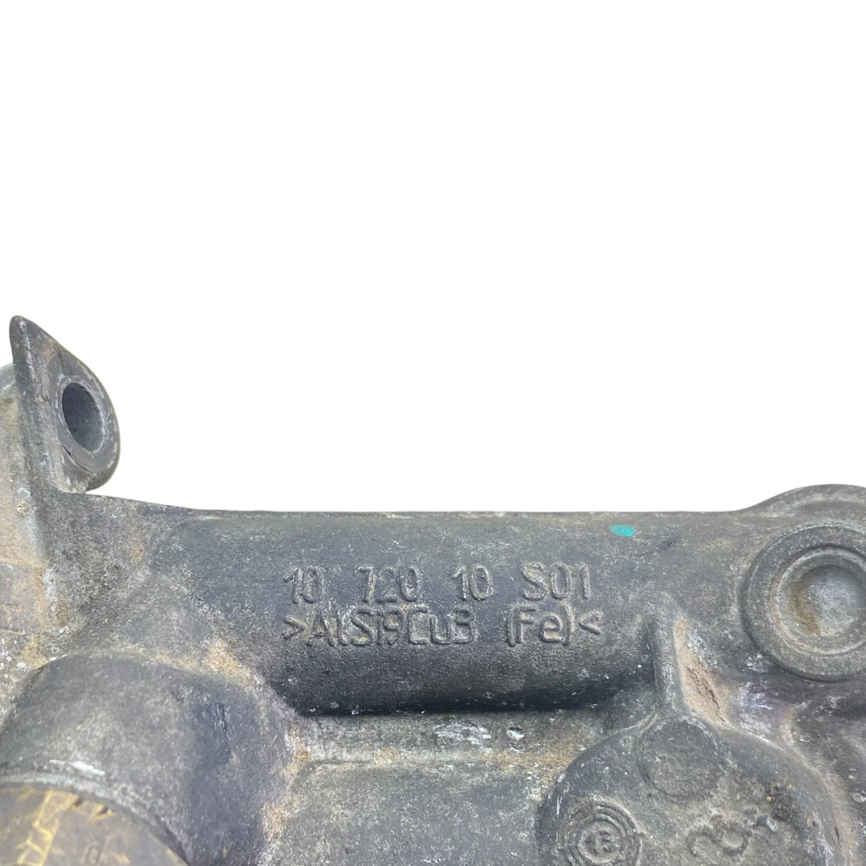 1072010S01 Genuine International Oil Cooler Elbow - Second Truck Parts