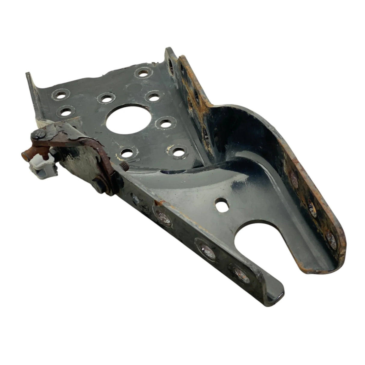 15-24784-000 Genuine Freightliner Left Side Forward Frame Bracket - Second Truck Parts