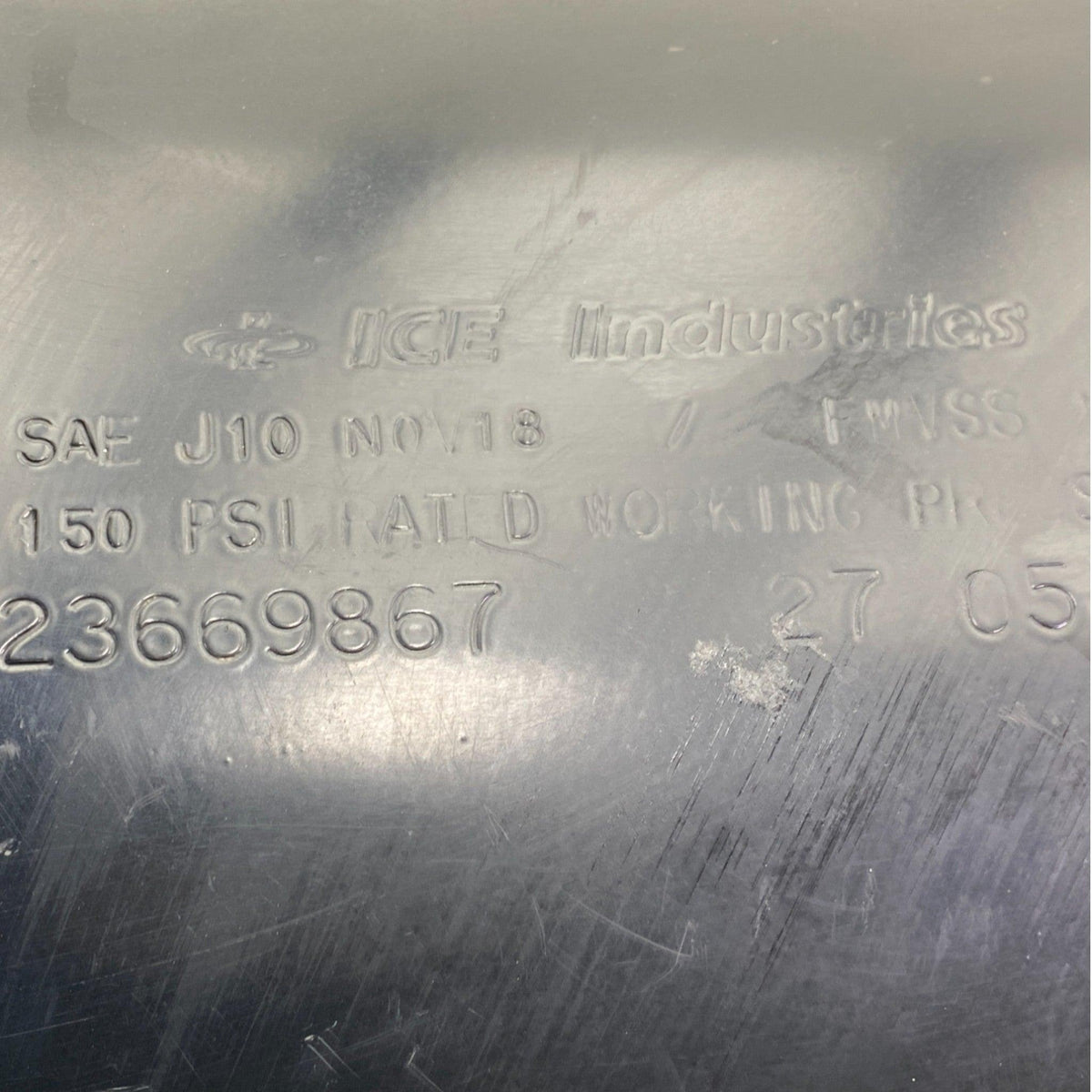 23669867 Genuine Mack Compressed-Air Tank 22.5" x 11" 29.7 Liter - Second Truck Parts