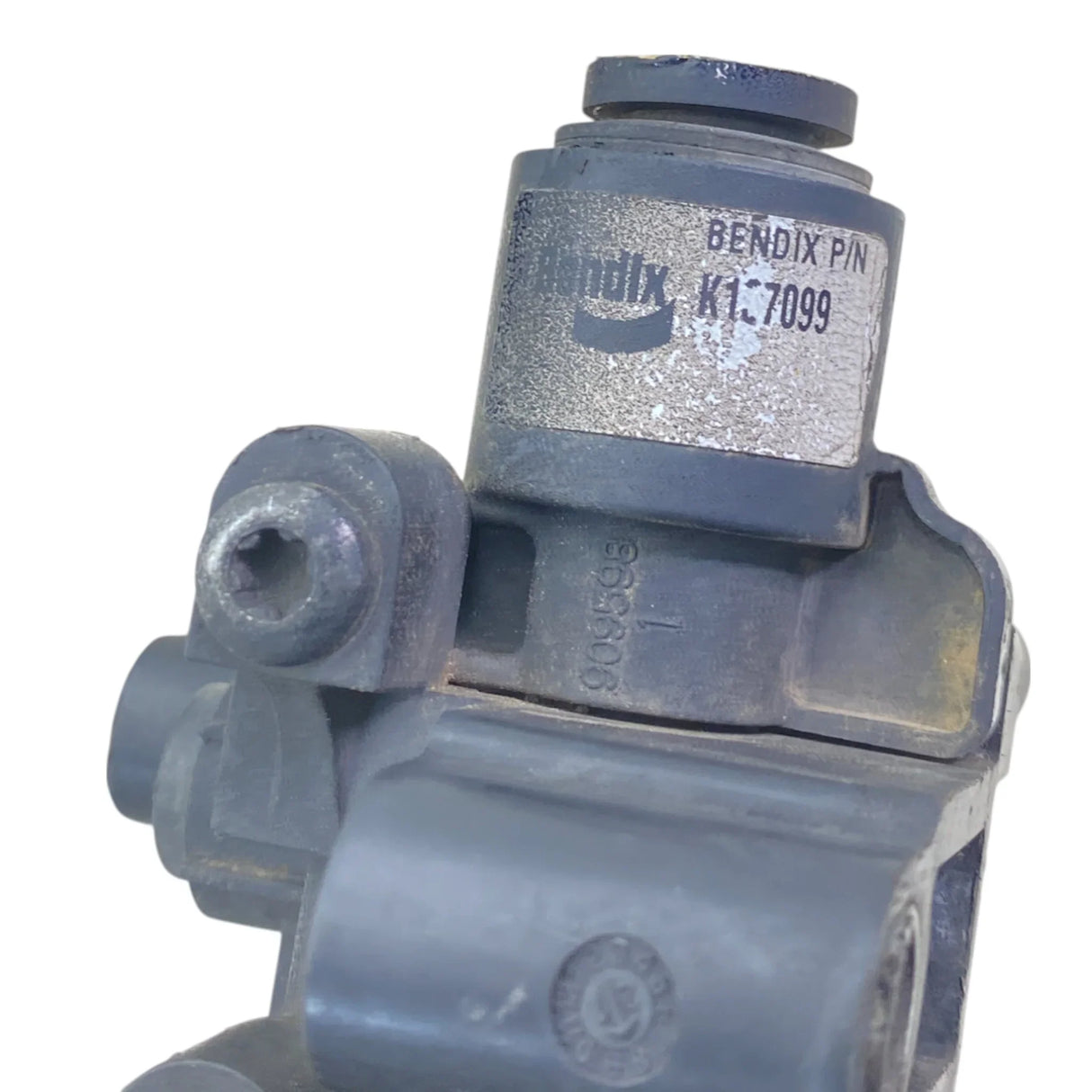 22848483 Genuine Bendix Modulator Valve With Solenoid