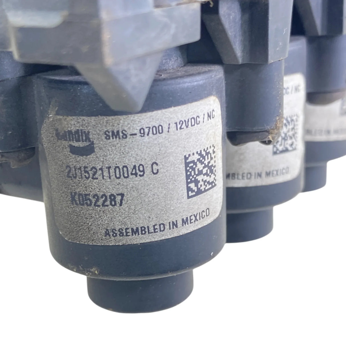 22848483 Genuine Bendix Modulator Valve With Solenoid