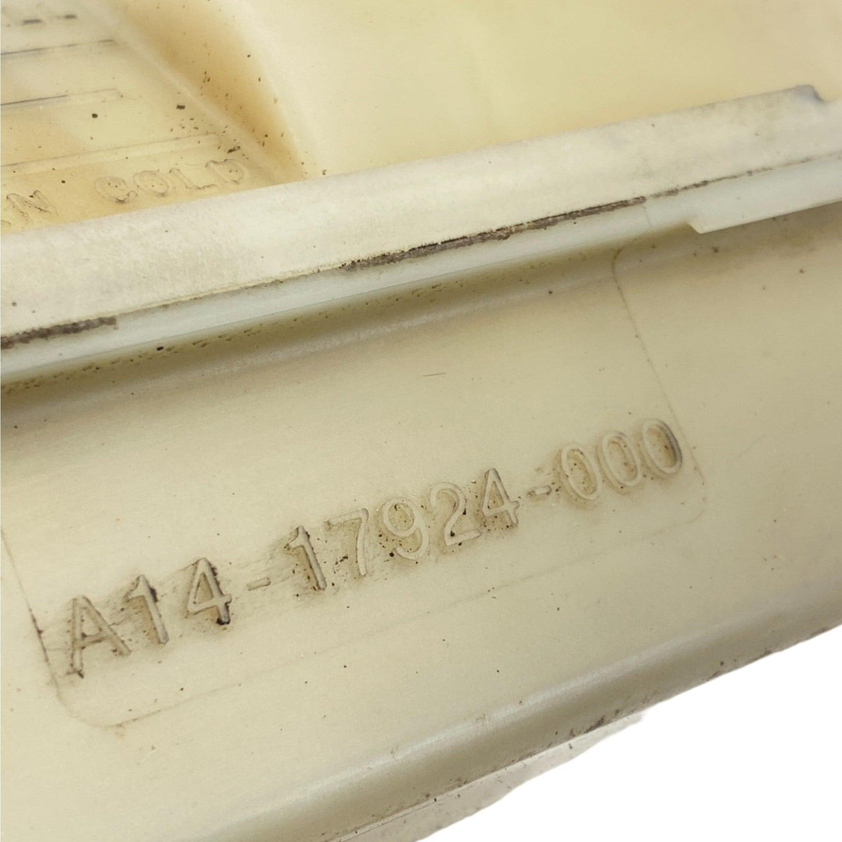 A14-17924-000 Genuine Freightliner Power Steering Reservoir - Second Truck Parts