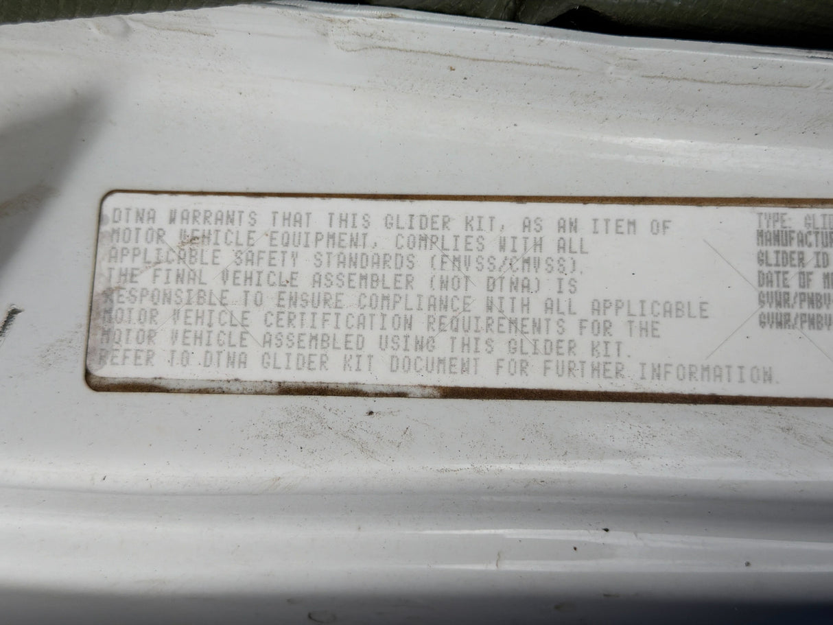 24-01250-070 Genuine Western Star White Cab 4900SA
