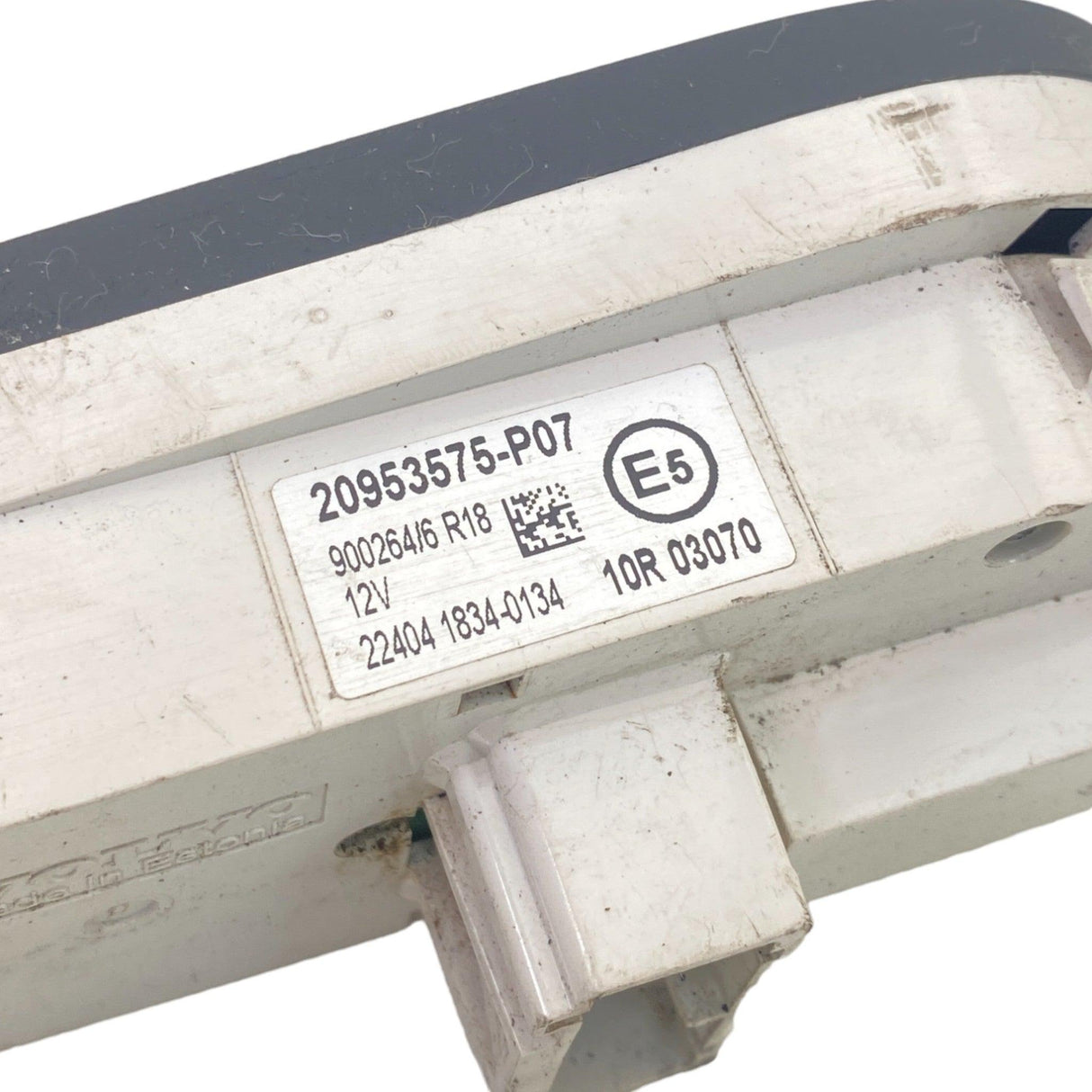 20953575 Genuine Volvo Headlight Switch 12V - Second Truck Parts