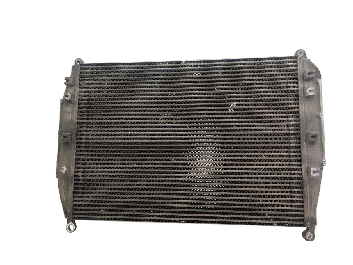 1030523A Genuine Freightliner Charge Air Cooler