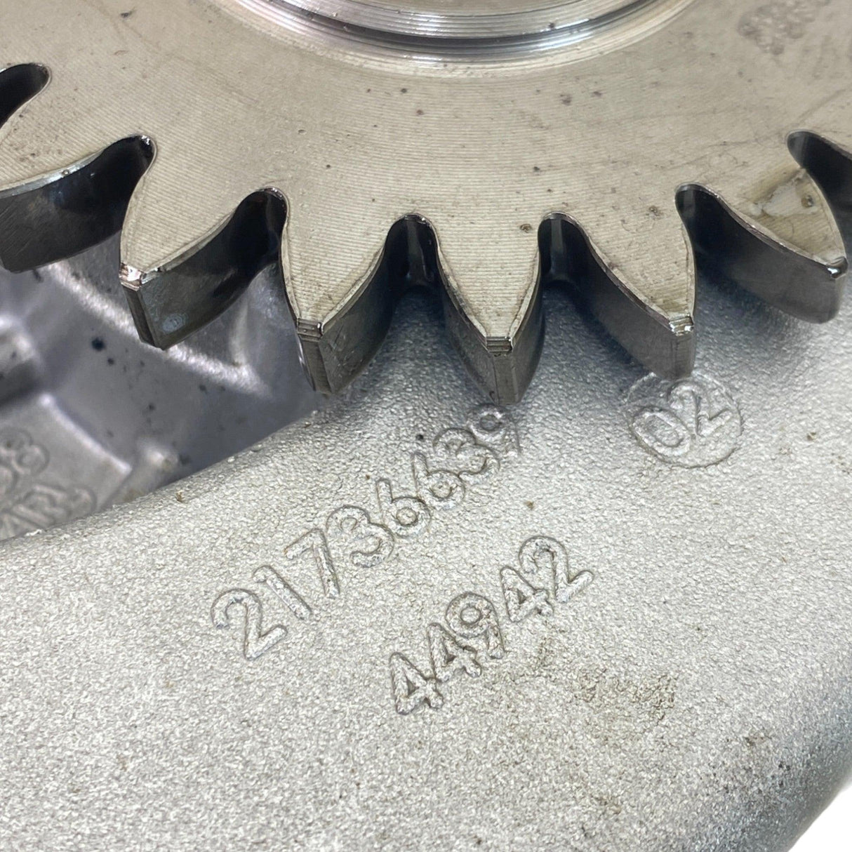 21736639 Genuine Mack Oil Pump - Second Truck Parts