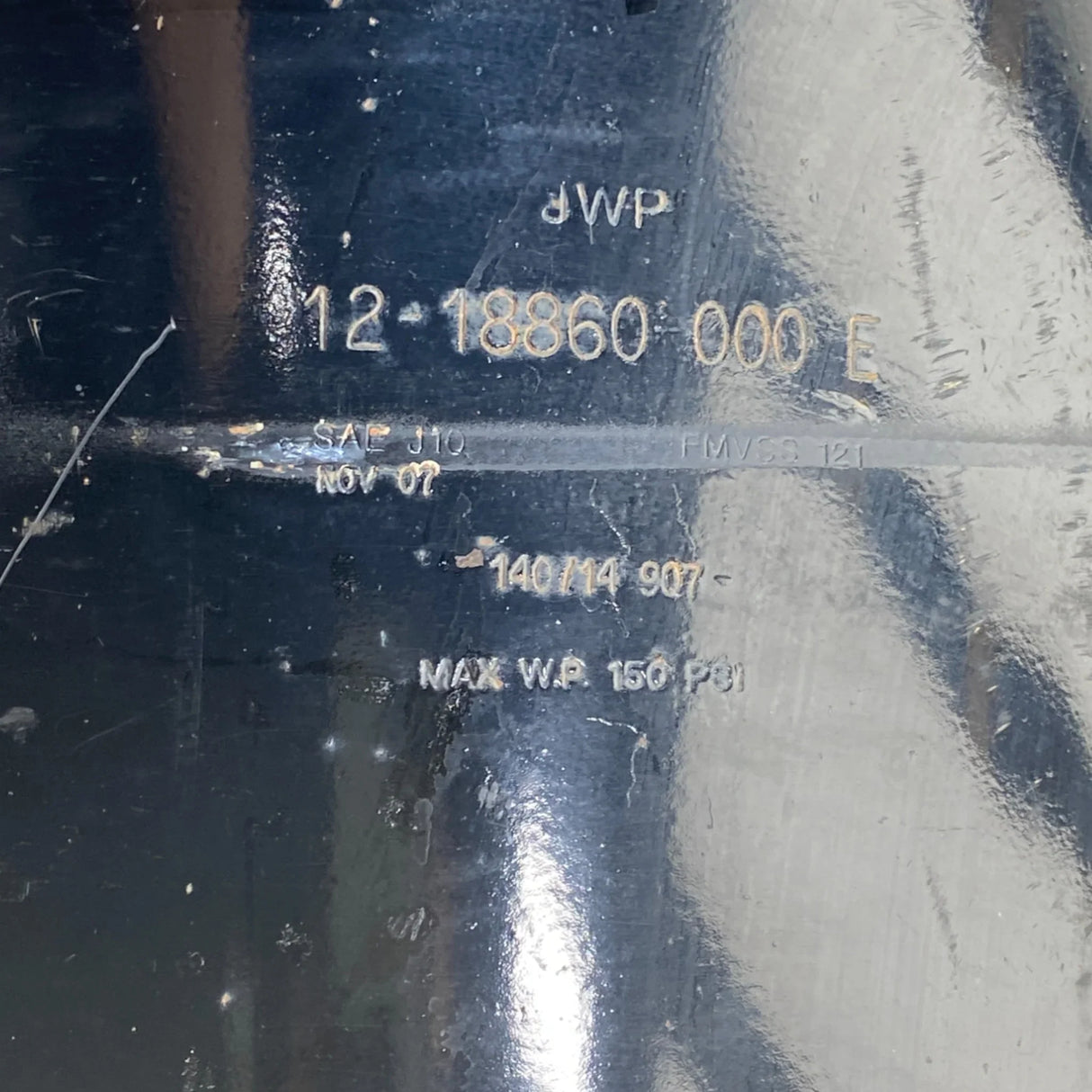 12-18860-000 Genuine Freightliner Split Steel Air Tank 1730 cu. in. 29 1/2" - Second Truck Parts