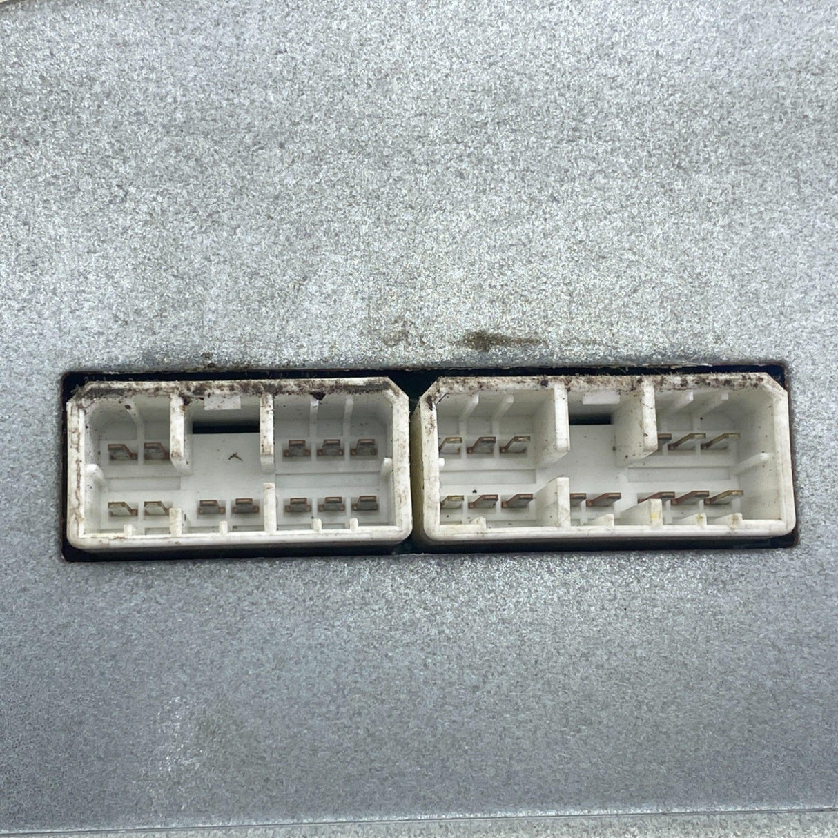 32485-708 Genuine International Instrument Cluster - Second Truck Parts