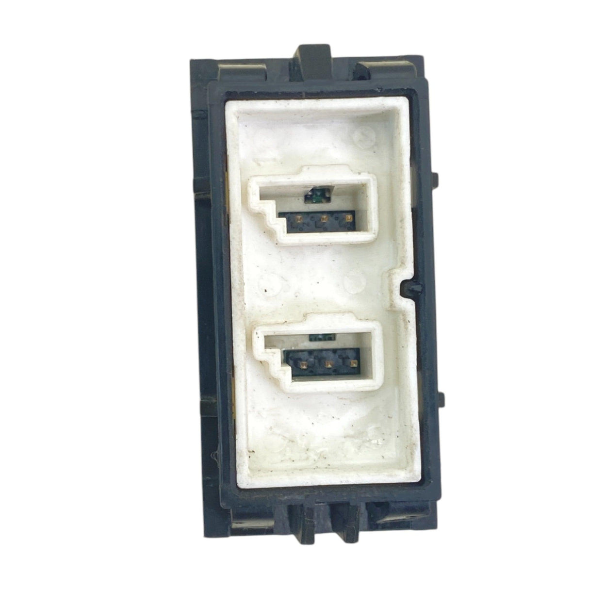 P27-1241-015-01 Genuine Paccar Engine Fan Override Switch - Second Truck Parts