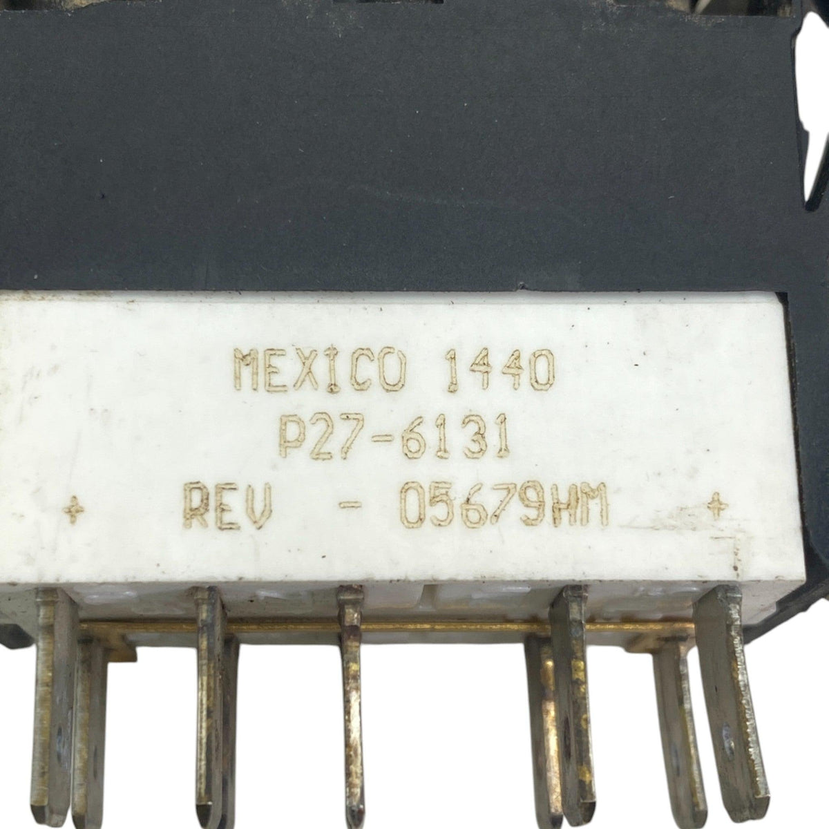 16-091227B3GMN2D31 Genuine Paccar Cruise Control Switch - Second Truck Parts