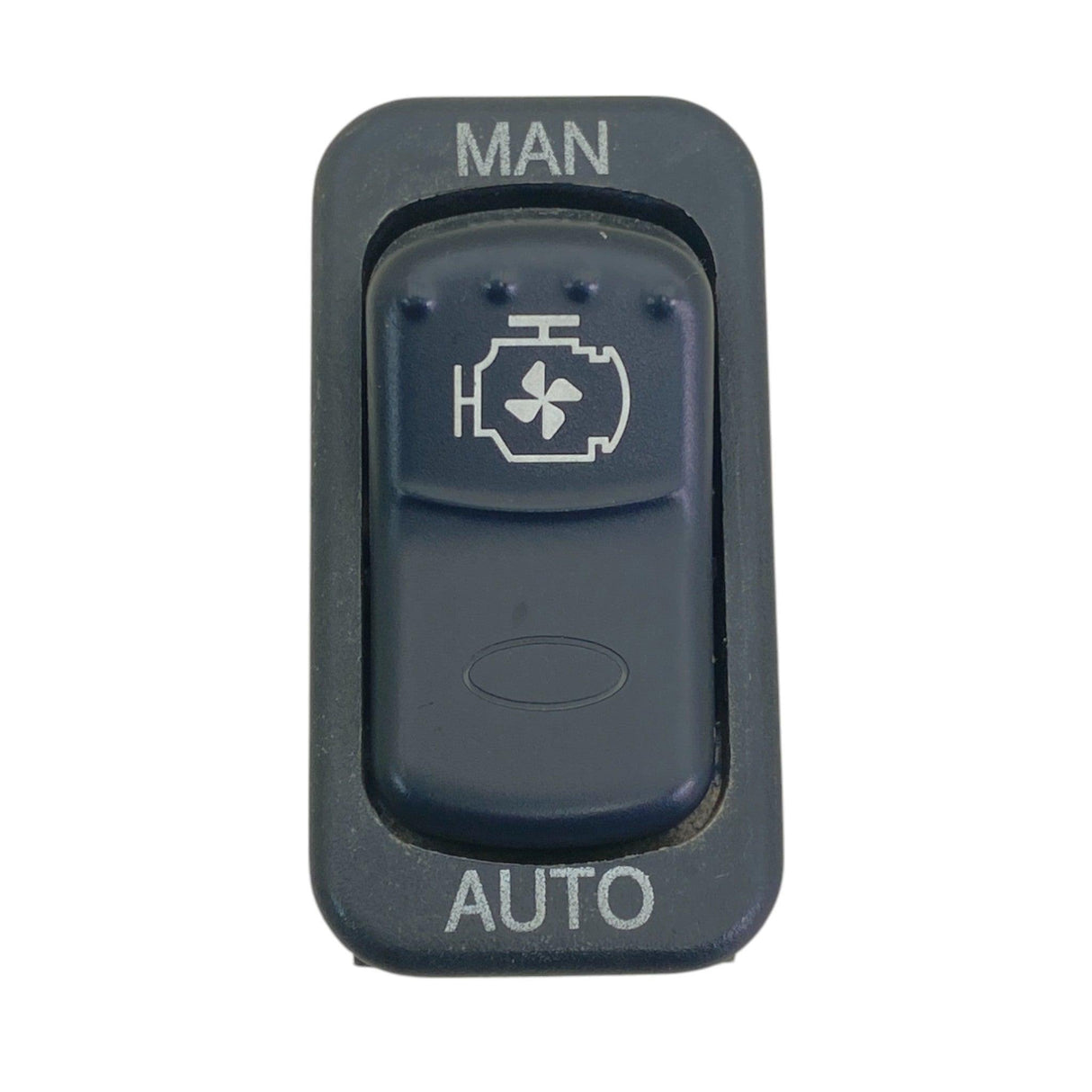 16-09121-7C8EVU2H11 Genuine Paccar Fan Override Switch - Second Truck Parts