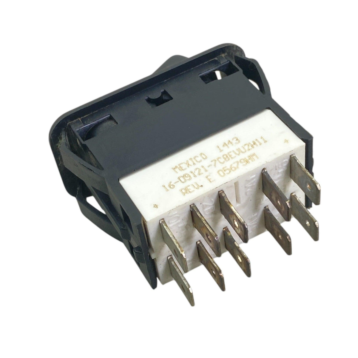 16-09121-7C8EVU2H11 Genuine Paccar Fan Override Switch - Second Truck Parts