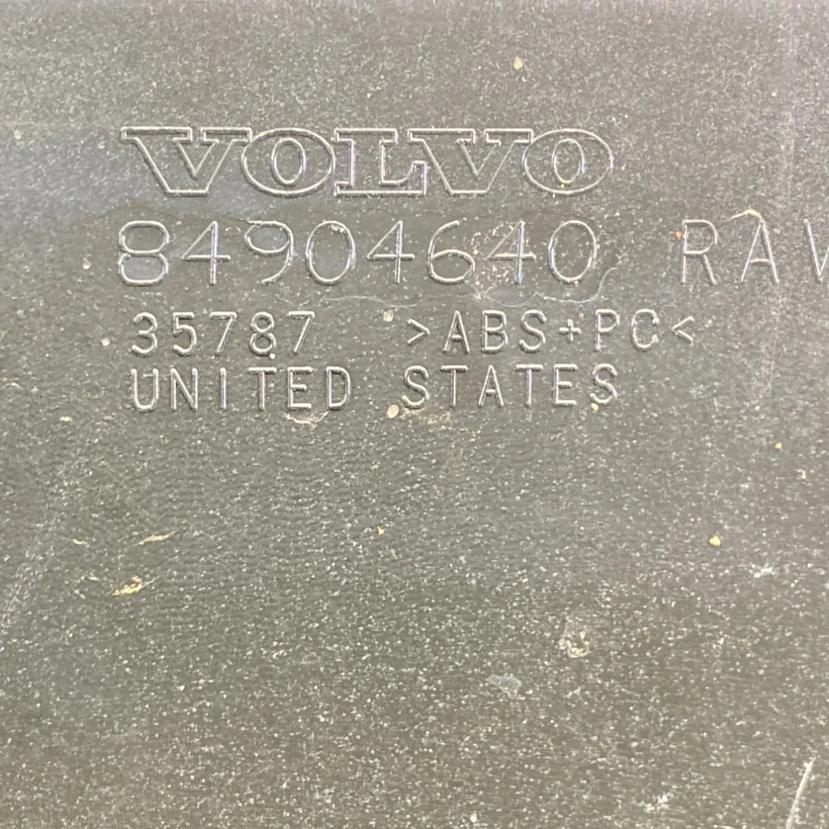 84904640 Genuine Volvo Front Right Crash Pad Cover Trim Panel - Second Truck Parts