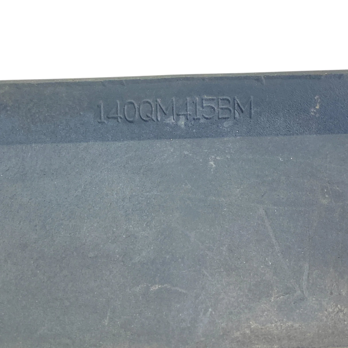 140QM415BM Genuine Mack Hood Guide Bracket Right Or Left - Second Truck Parts