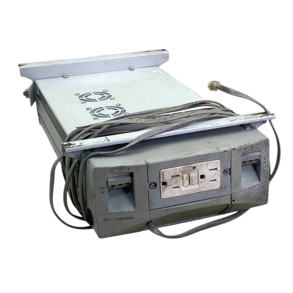 A06-93338-000 Genuine Freightliner Inverter Xantrex 1500 WATT - Second Truck Parts
