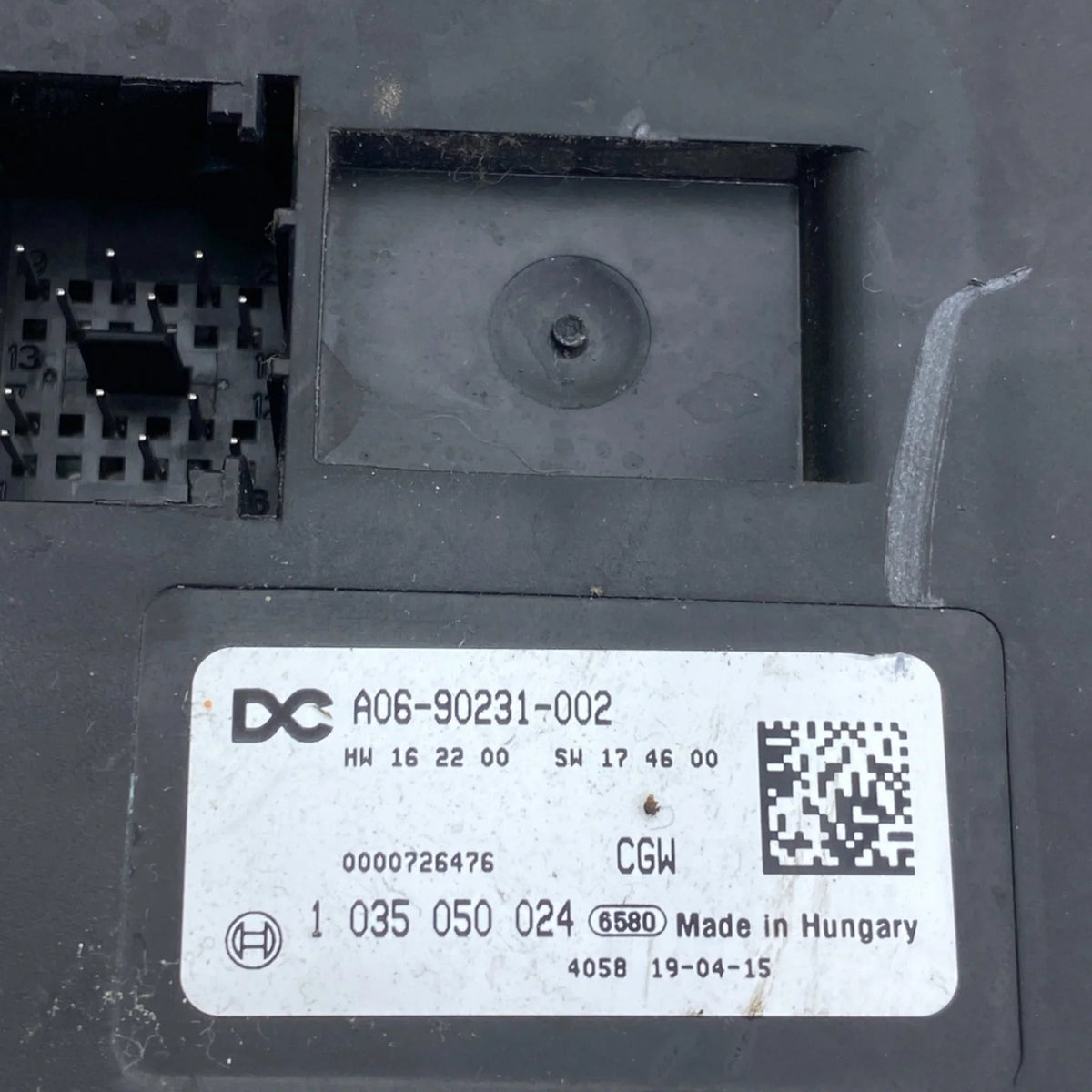 A06-90231-002 Genuine Freightliner Interface Multiplexing Control Module - Second Truck Parts