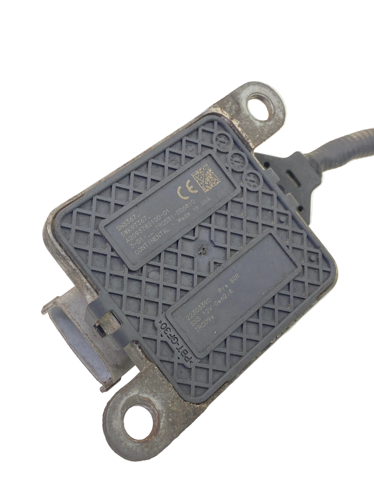22303390 Genuine Volvo Inlet Nox Nitrogen Oxide Sensor - Second Truck Parts