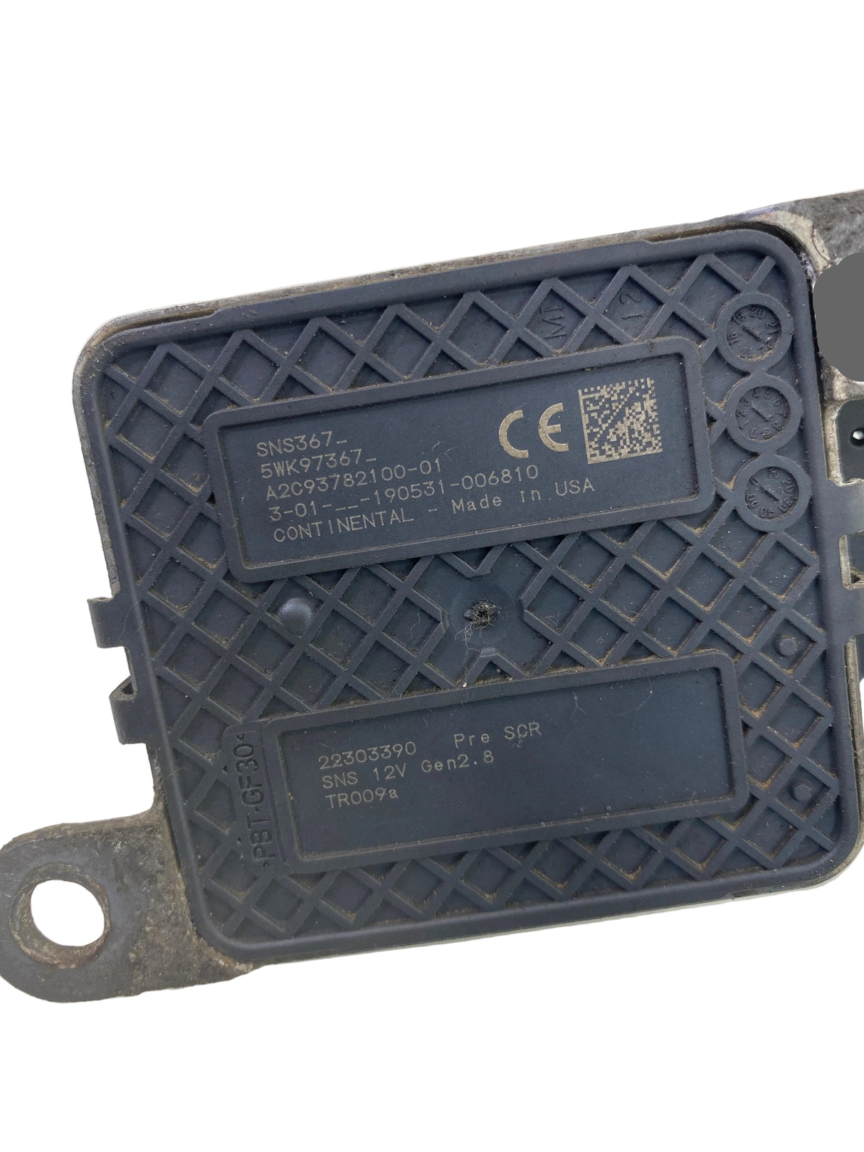 22303390 Genuine Volvo Inlet Nox Nitrogen Oxide Sensor - Second Truck Parts