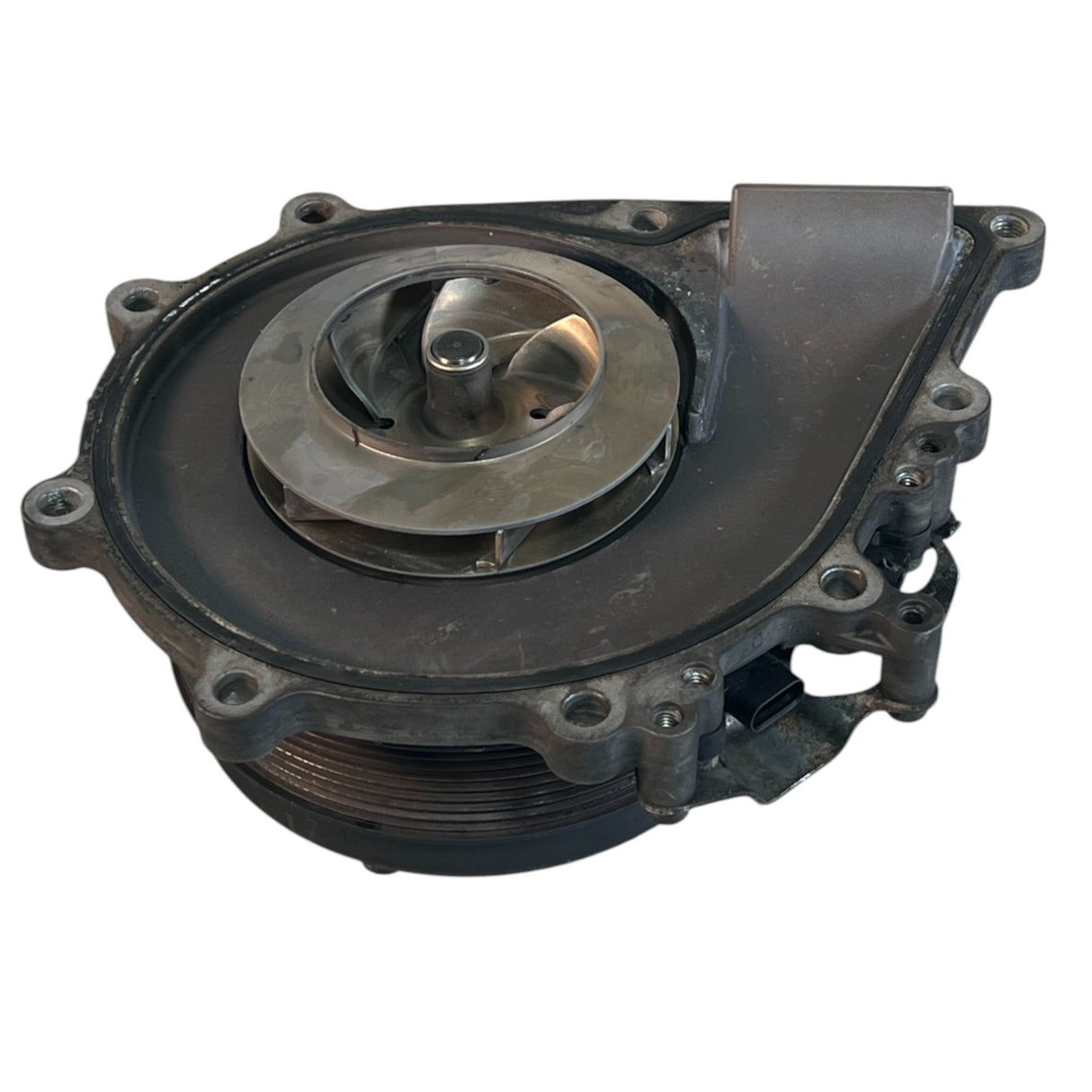 11313734 Genuine Detroit Diesel Water Pump - Second Truck Parts