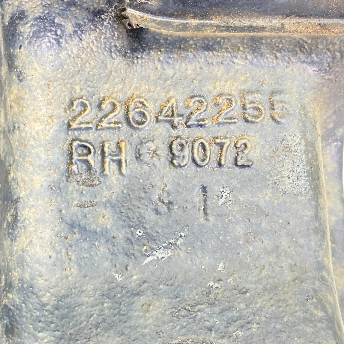 22642255 Genuine Volvo Bracket - Second Truck Parts