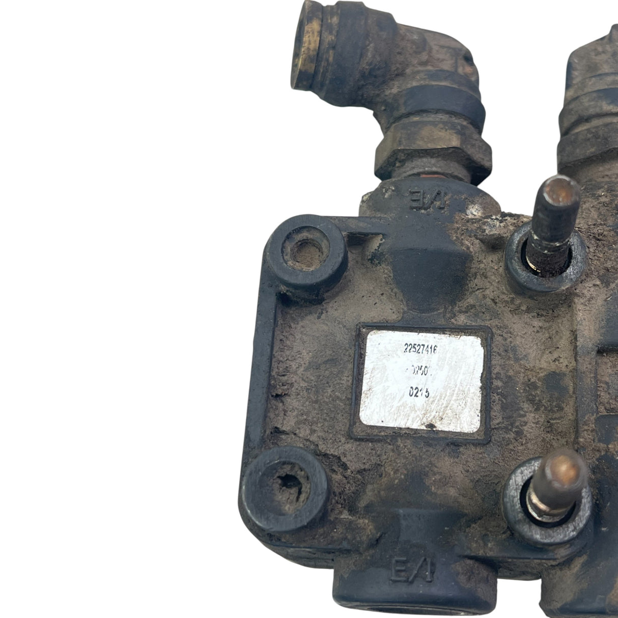 22527416 Genuine Volvo Height Control Valve - Second Truck Parts