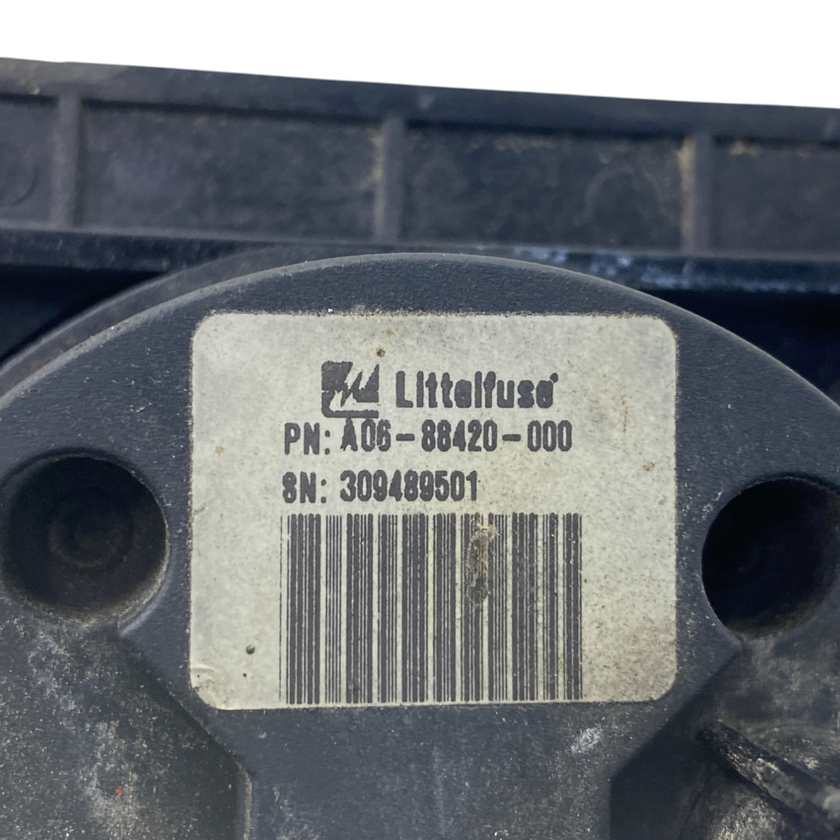 A06-88420-000 Genuine Freightliner Battery Disconnect Switch - Second Truck Parts