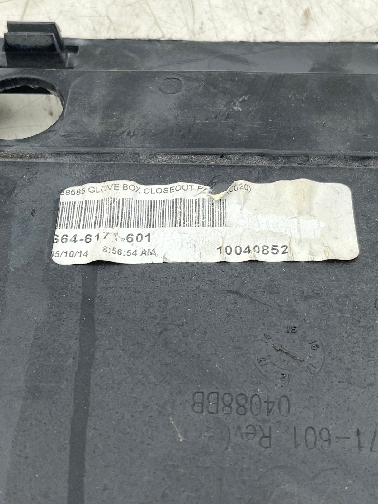 S64-6171-601 Genuine Peterbilt Glove Box Cover - Second Truck Parts