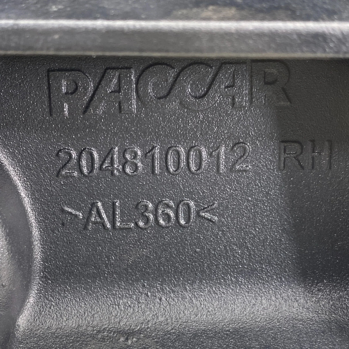 204810012 Genuine Paccar Right Side Mirror - Second Truck Parts