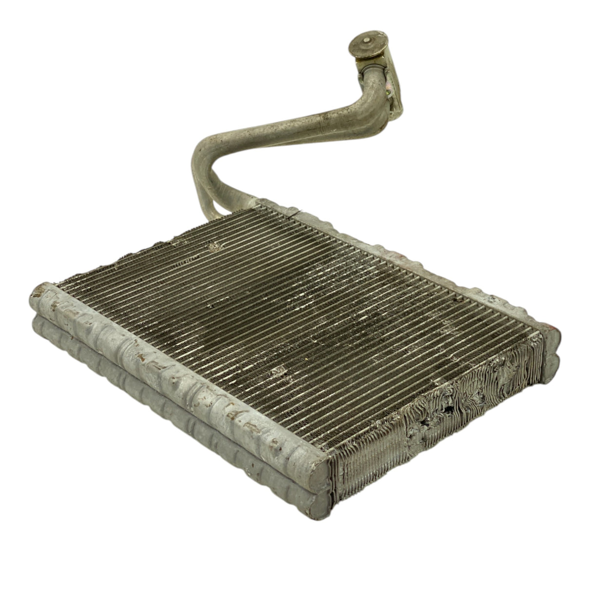 U5486005 Genuine Volvo Right Air Conditioner Condenser - Second Truck Parts