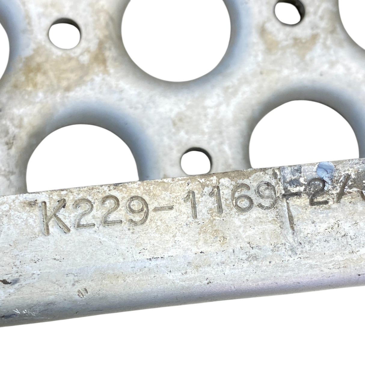 K229-1169-2 Genuine Paccar Fuel Tank Step - Second Truck Parts