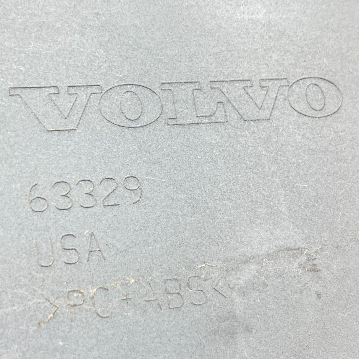 20941708 Genuine Volvo Air Deflector - Second Truck Parts