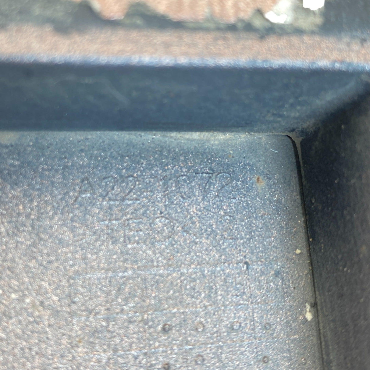A22-1072-101R Genuine Paccar Battery Cover - Second Truck Parts