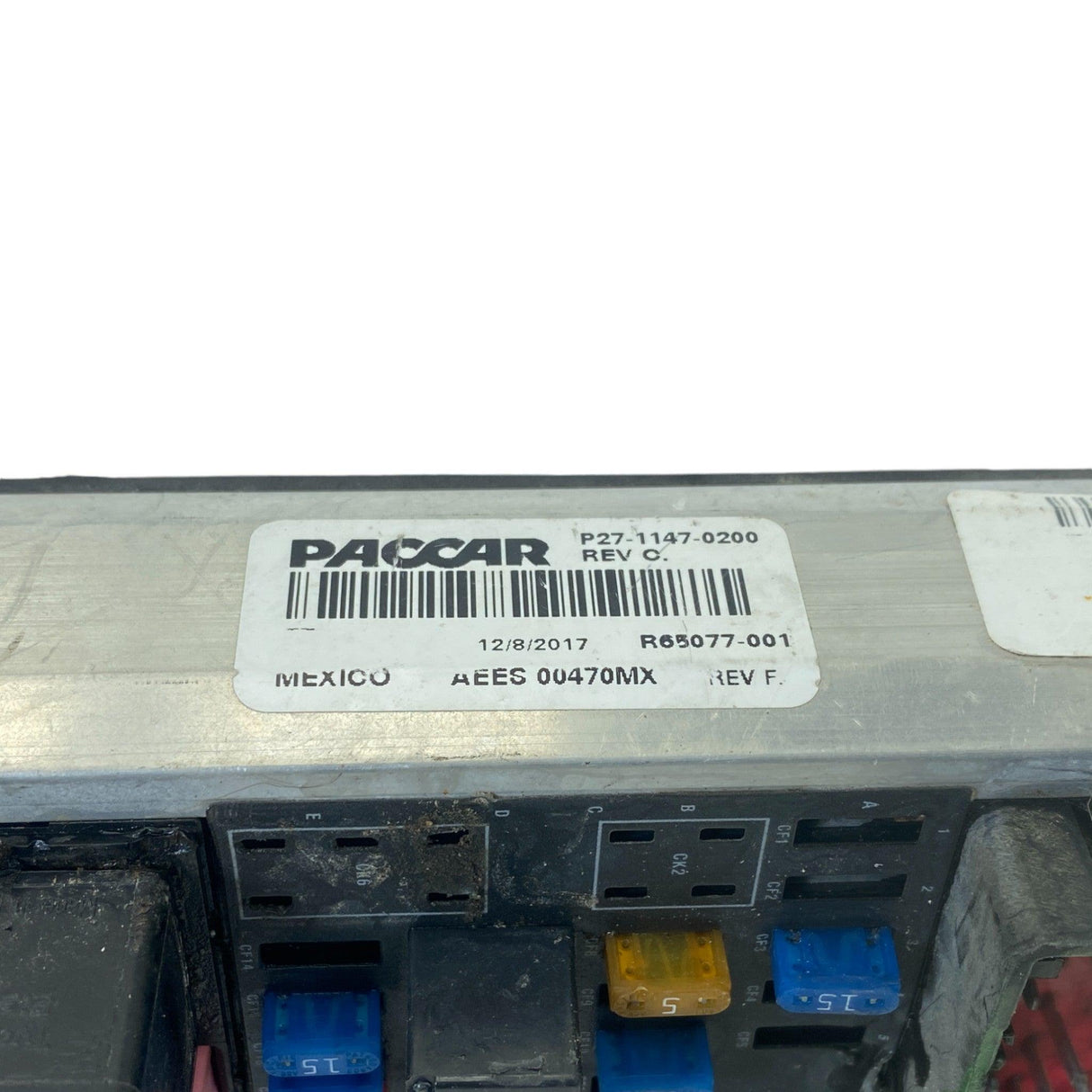 P27-1147-0200 Genuine Paccar Fuse Box - Second Truck Parts