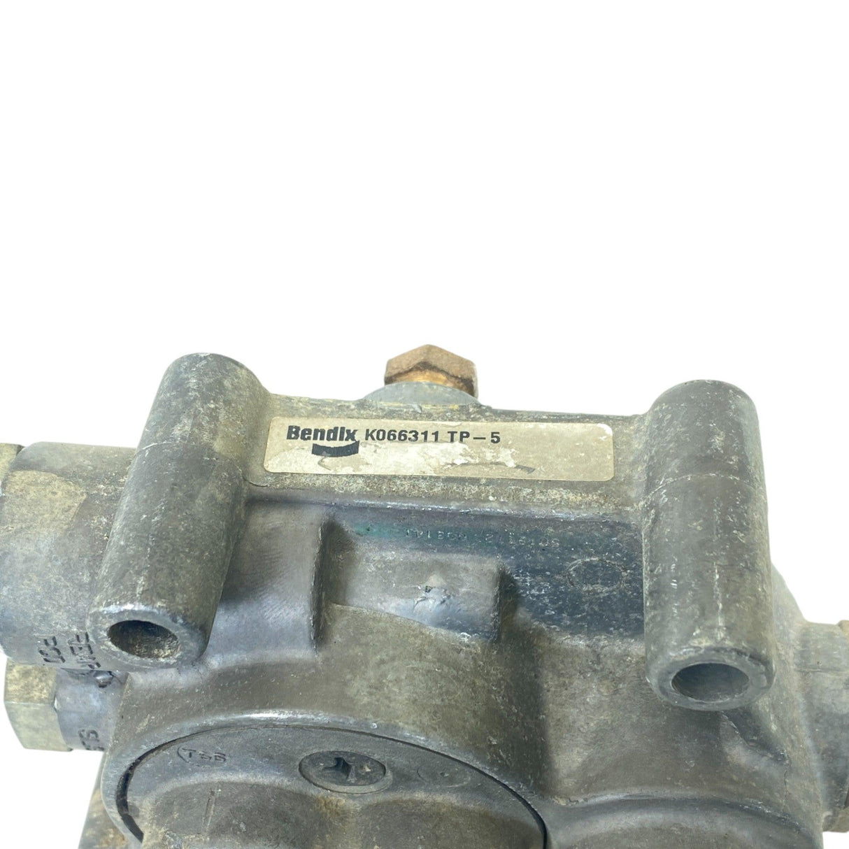 K066311 Genuine Bendix Tractor Protection Valve TP-5 - Second Truck Parts