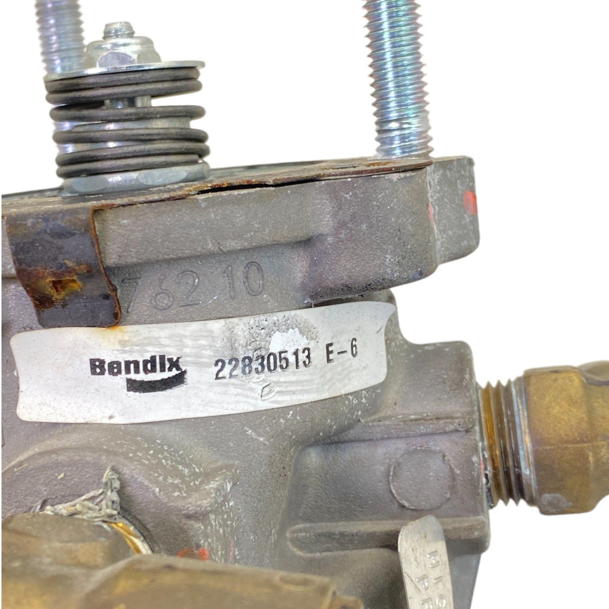 22830513 Genuine Volvo Foot Brake Valve E-6 - Second Truck Parts