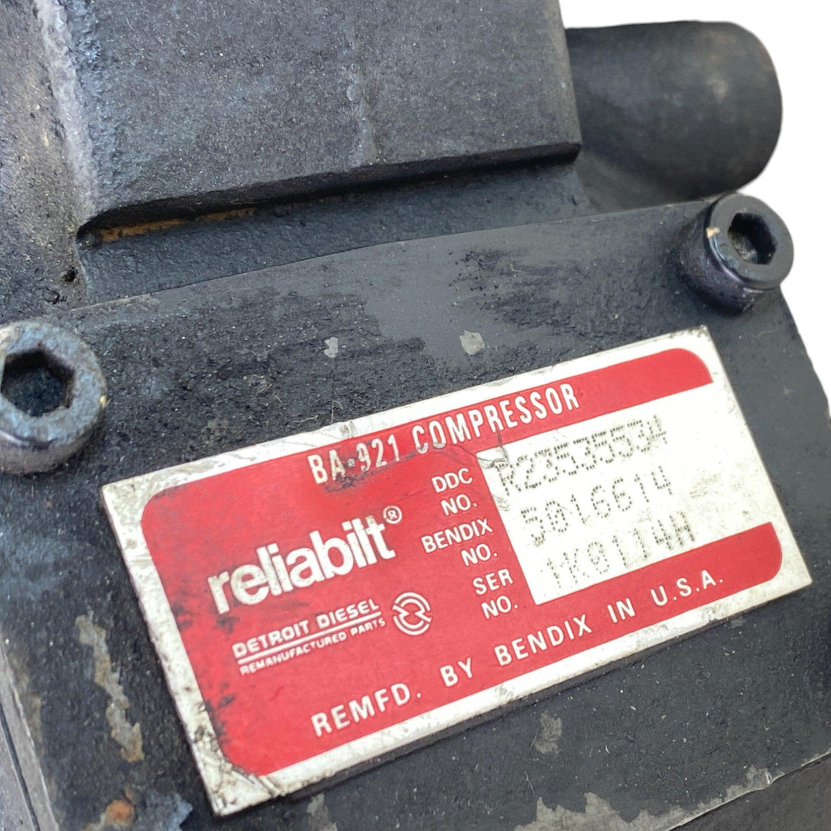 R23535534 Genuine Detroit Diesel Air Compressor - Second Truck Parts