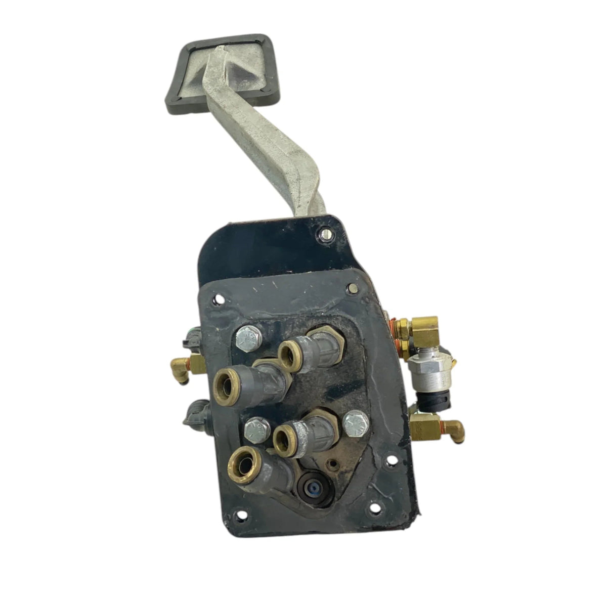 107435 Genuine Bendix Foot Brake Valve - Second Truck Parts