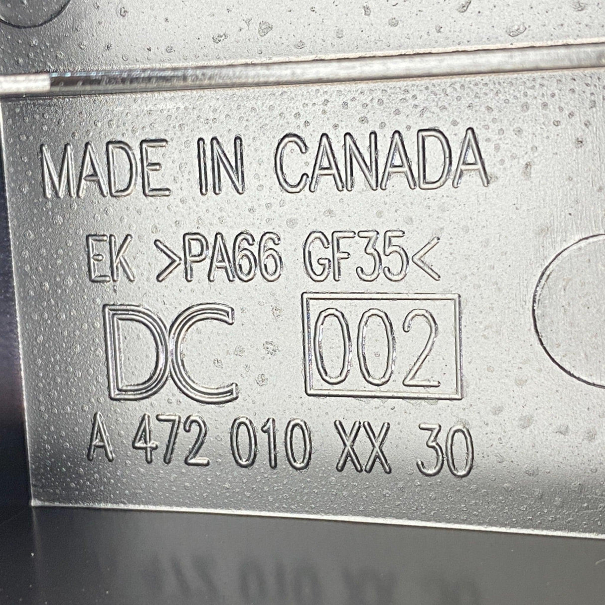 A472010XX30 Genuine Detroit Diesel Engine Valve Cover - Second Truck Parts