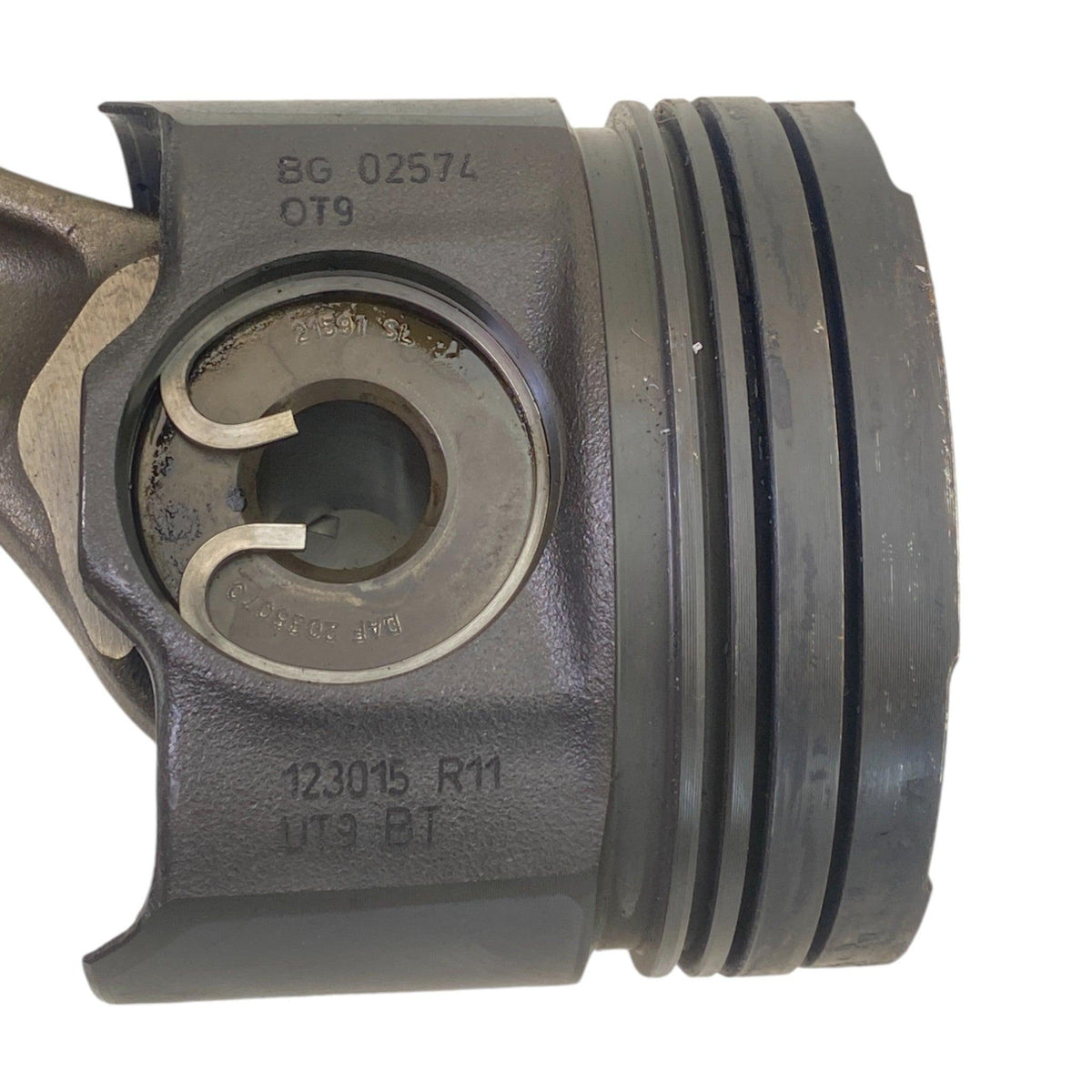 2004842 Genuine Paccar Connecting Rod - Second Truck Parts
